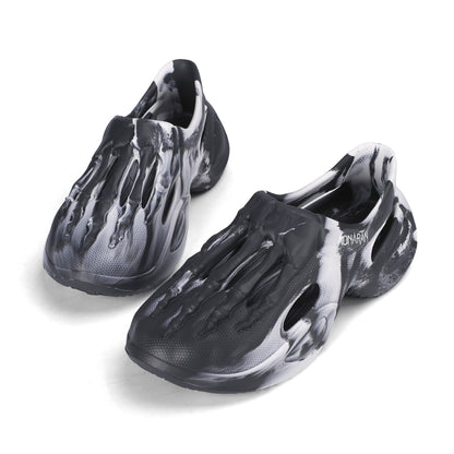 Aonaran Cataclysm Mens Skull Clogs