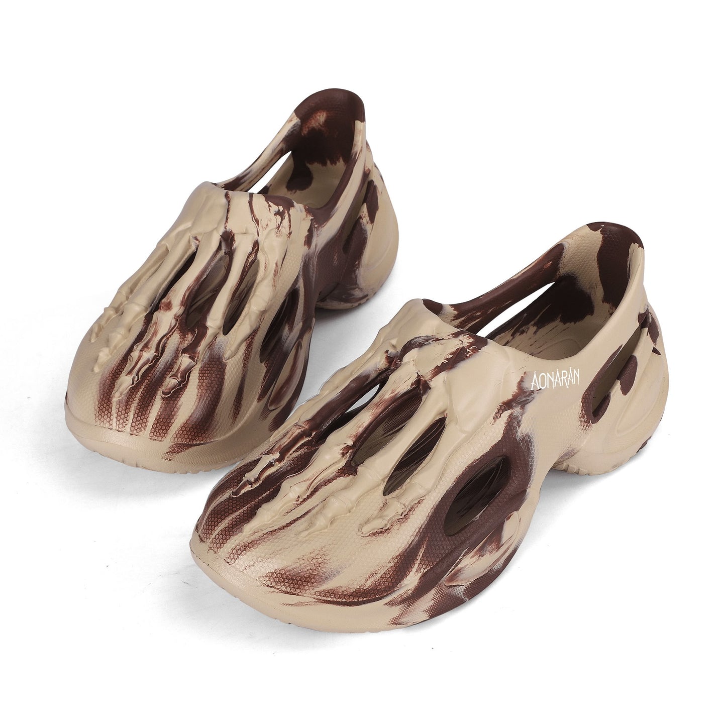 Aonaran Cataclysm Mens Skull Clogs